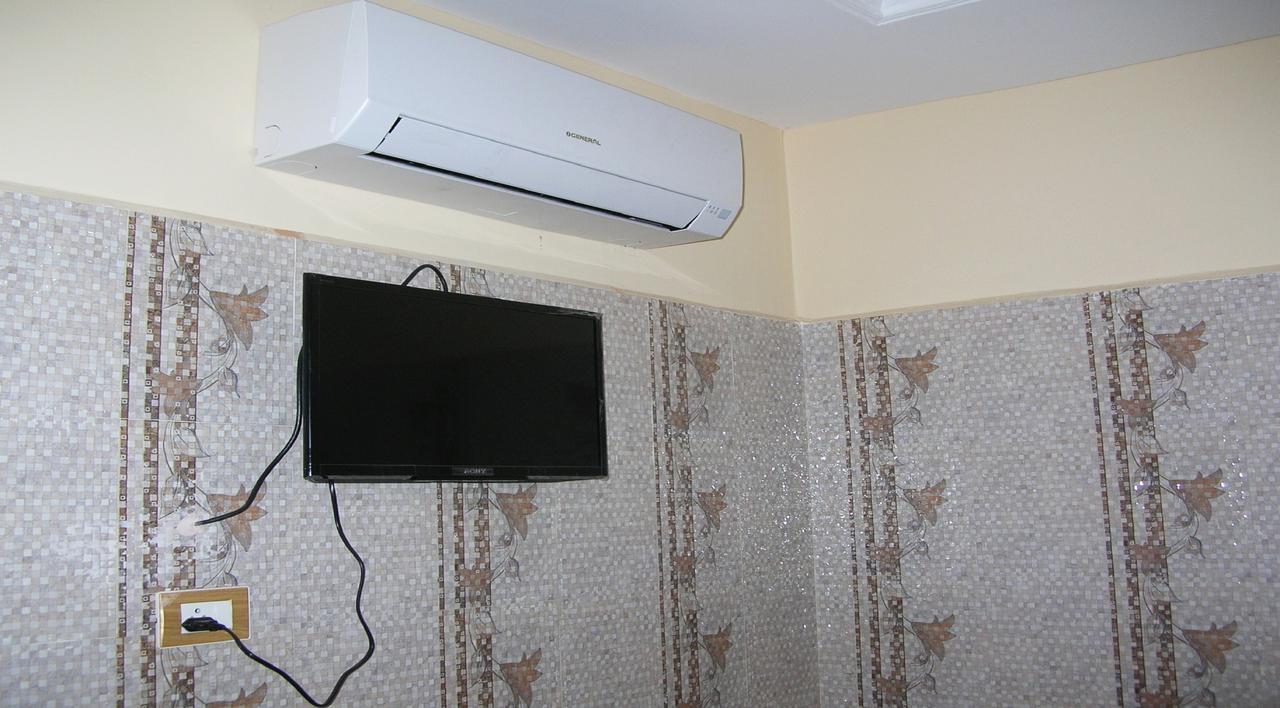 Hotel Sbs Residency Tirupati Renigunta Pokoj fotografie